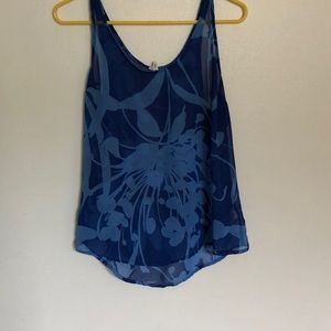 Two toned blue floral tank top